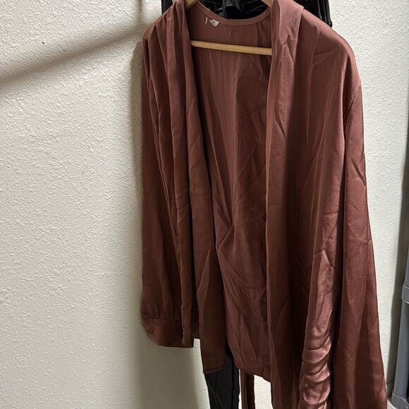 Women's Clothing Bundle Size Medium/LARGE Trendy Mixed Brand Lot 6 Pieces‎ - Picture 7 of 11